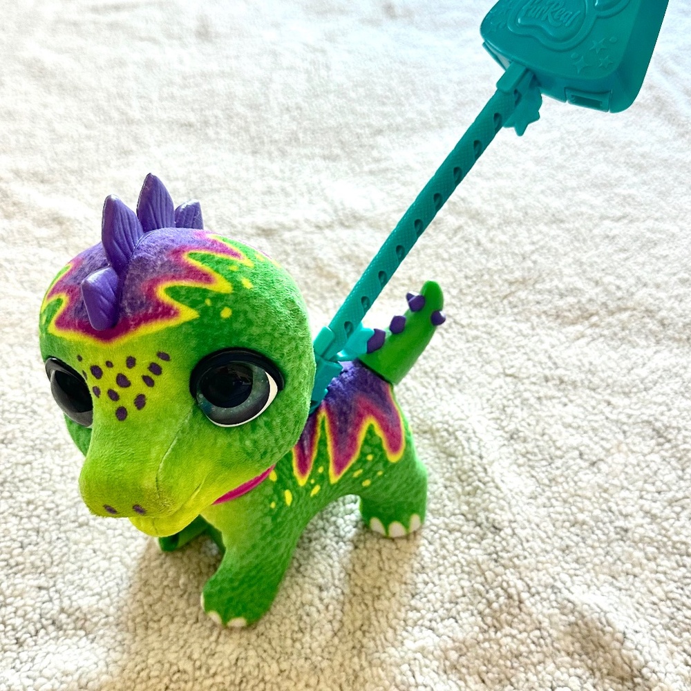 FurReal Walkalots Big Wags Dino interactive pet toy.